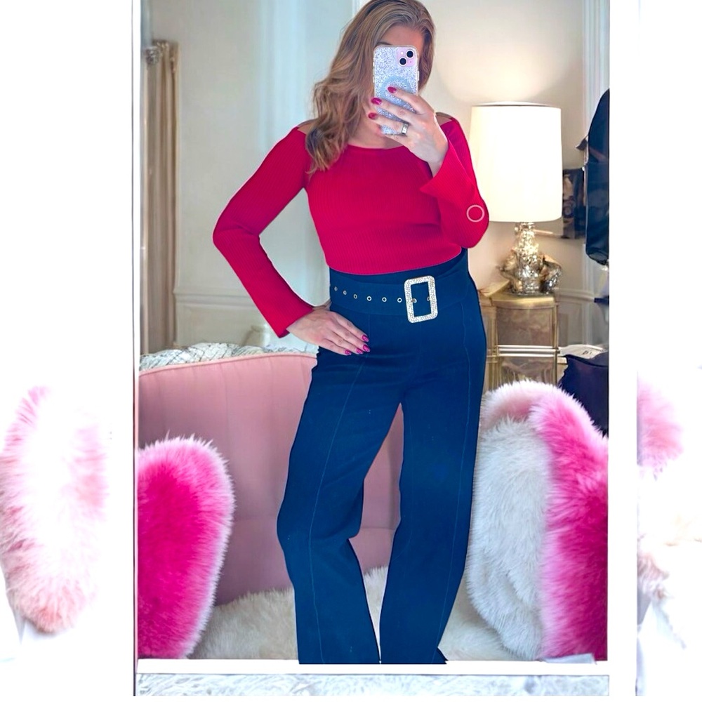 Sultry Flair Off-the-Shoulder Corset Sweater_Red
